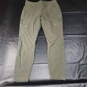 Athleta Womens Green Wander Cargo Lifestyle Pants 12